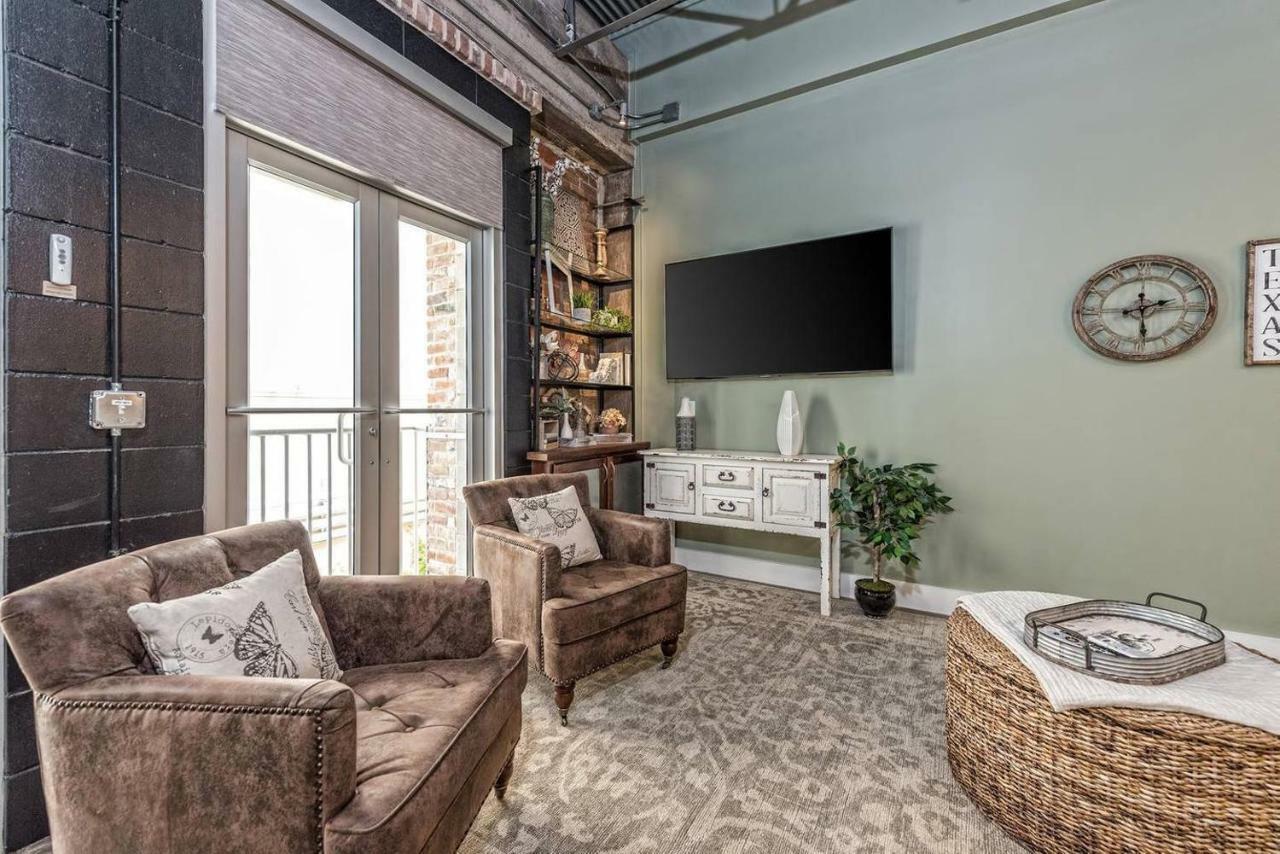 Green Door Lofts -Magnolia Loft, Silos/Downtown Waco Exterior foto